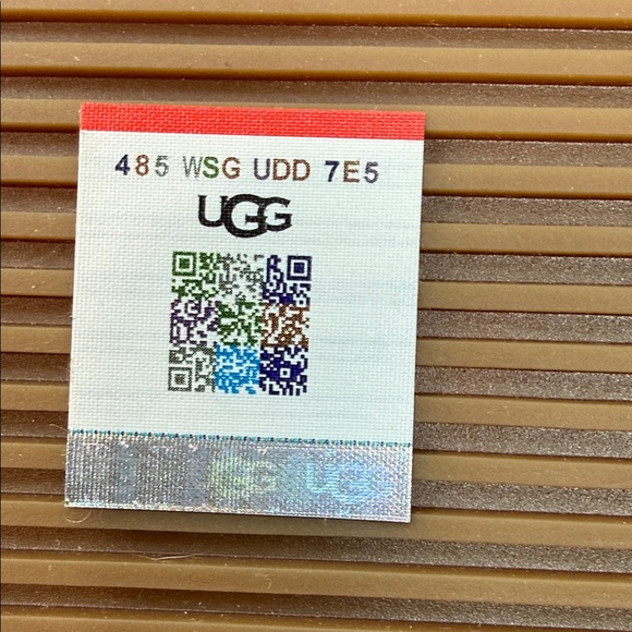 UGG EZ-DUZZIT T-Strap Platform Mary Jane Sneakers White Size 8.5 Preppy Coquette - Picture 14 of 16